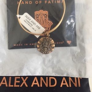 Alex and Ani Hand of Fatima bracelet- New